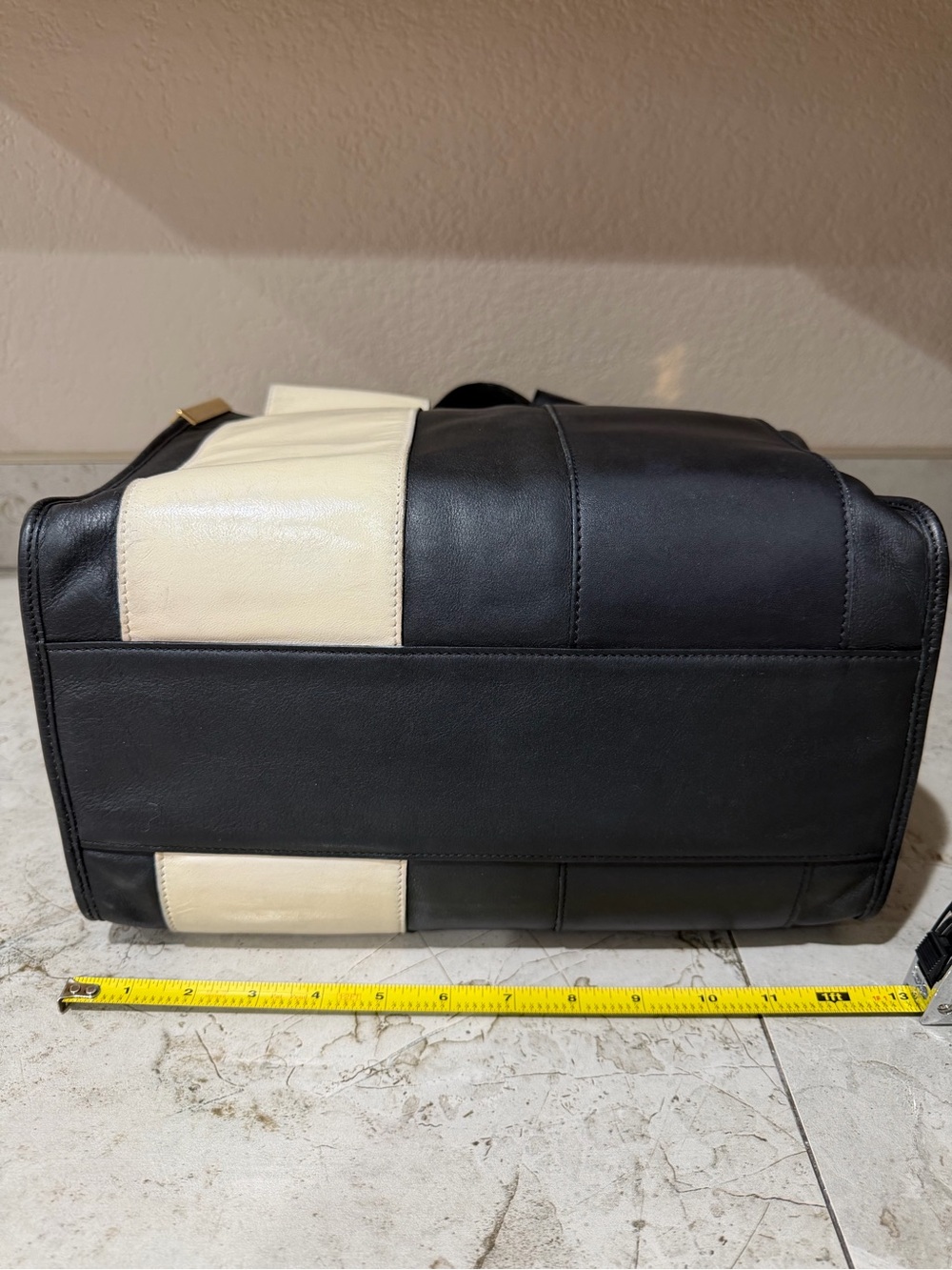 CHLOE Color Block Black and Cream Leather Tote - Picture 5 of 15